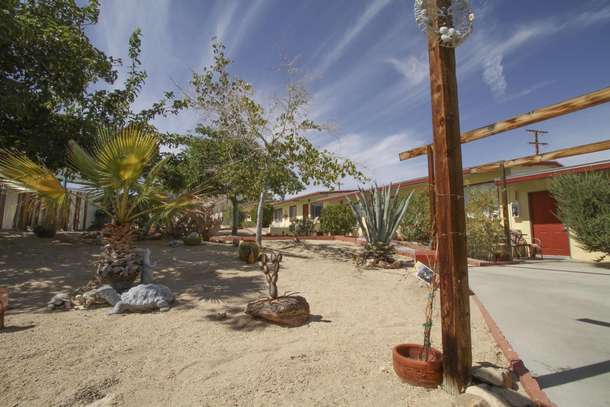 Harmony Motel Twentynine Palms Exterior photo